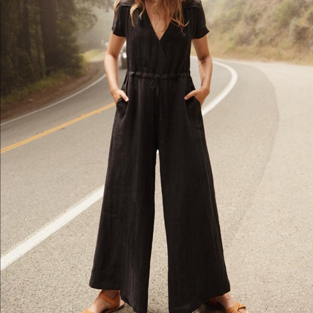 Black Dawn Jumper